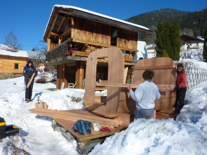 Sauna assembly in the mountains